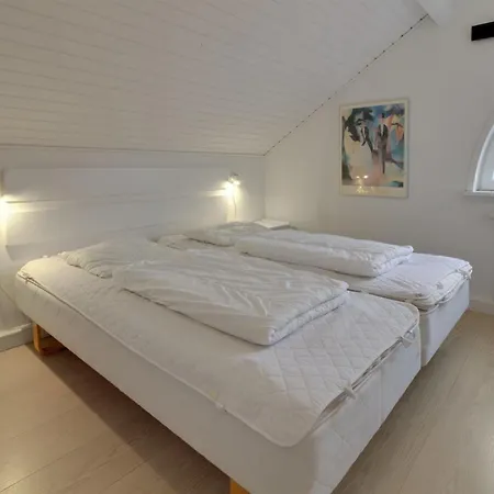 Ennike - 2-3km From The Sea By Interhome *