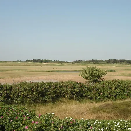 Ennike - 2-3km From The Sea By Interhome *